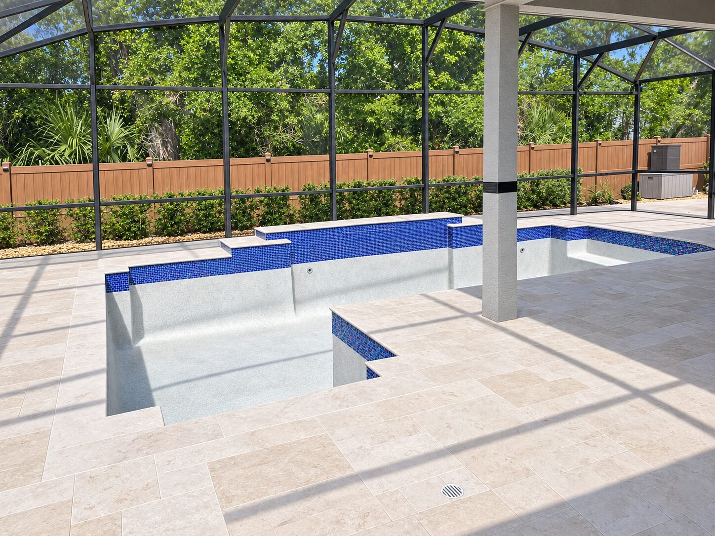 Remodelación de piscina con mosaico azul y borde de adoquines, por Cavisa Solutions